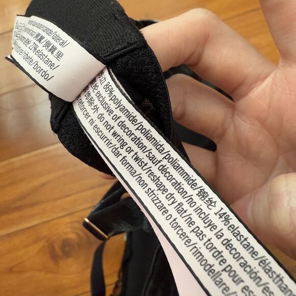 Women Victoria's Secret Dream Angel Push Up Lace Floral Bra in Black Size 36C - Picture 6 of 6